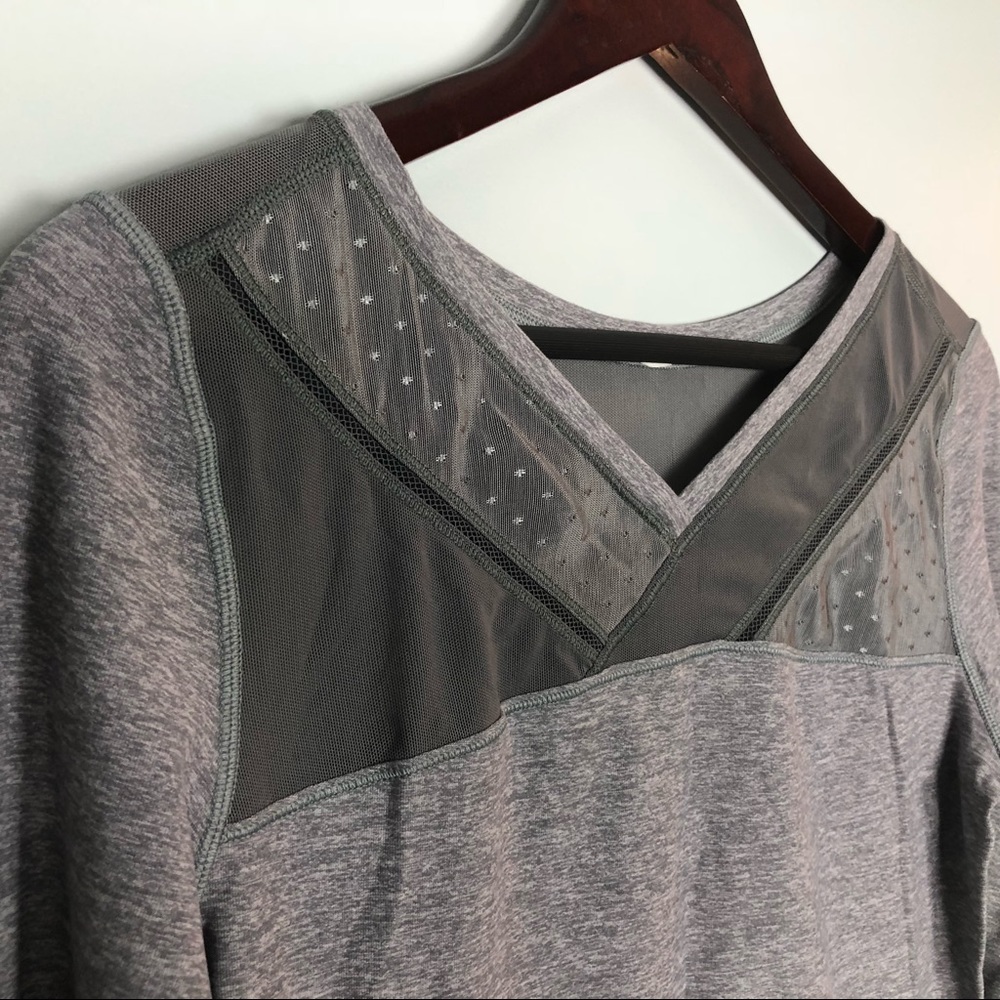 Lululemon gray long sleeve shirt